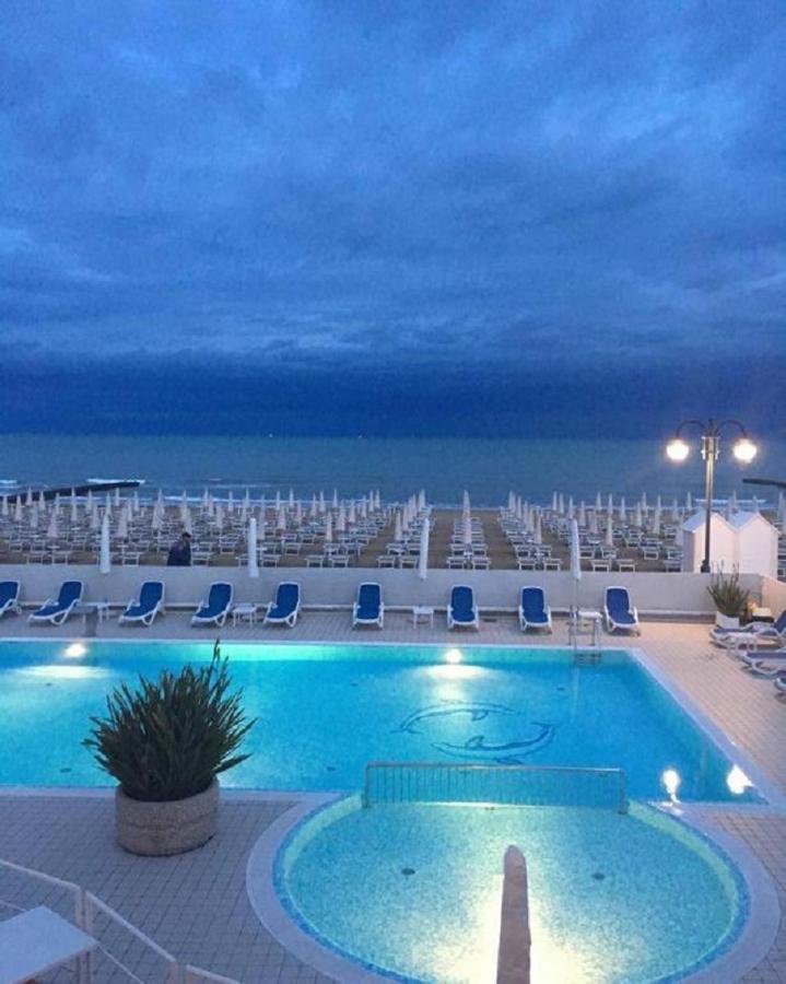 Hotel Condor Lido di Jesolo Exterior foto