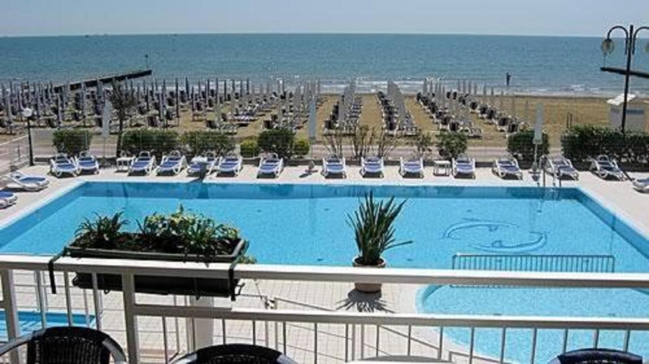 Hotel Condor Lido di Jesolo Exterior foto