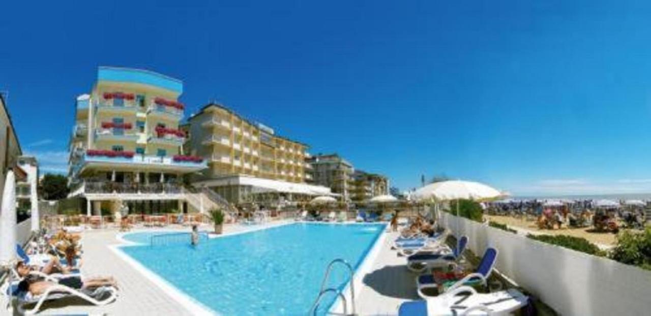 Hotel Condor Lido di Jesolo Exterior foto