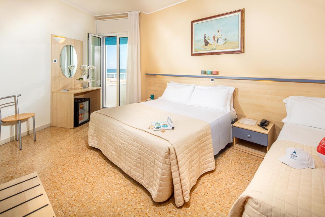 Hotel Condor Lido di Jesolo Exterior foto