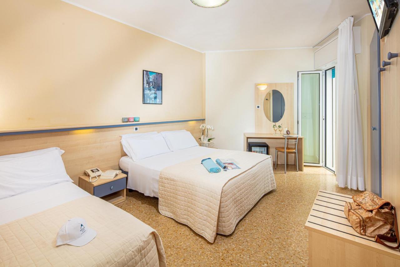 Hotel Condor Lido di Jesolo Exterior foto